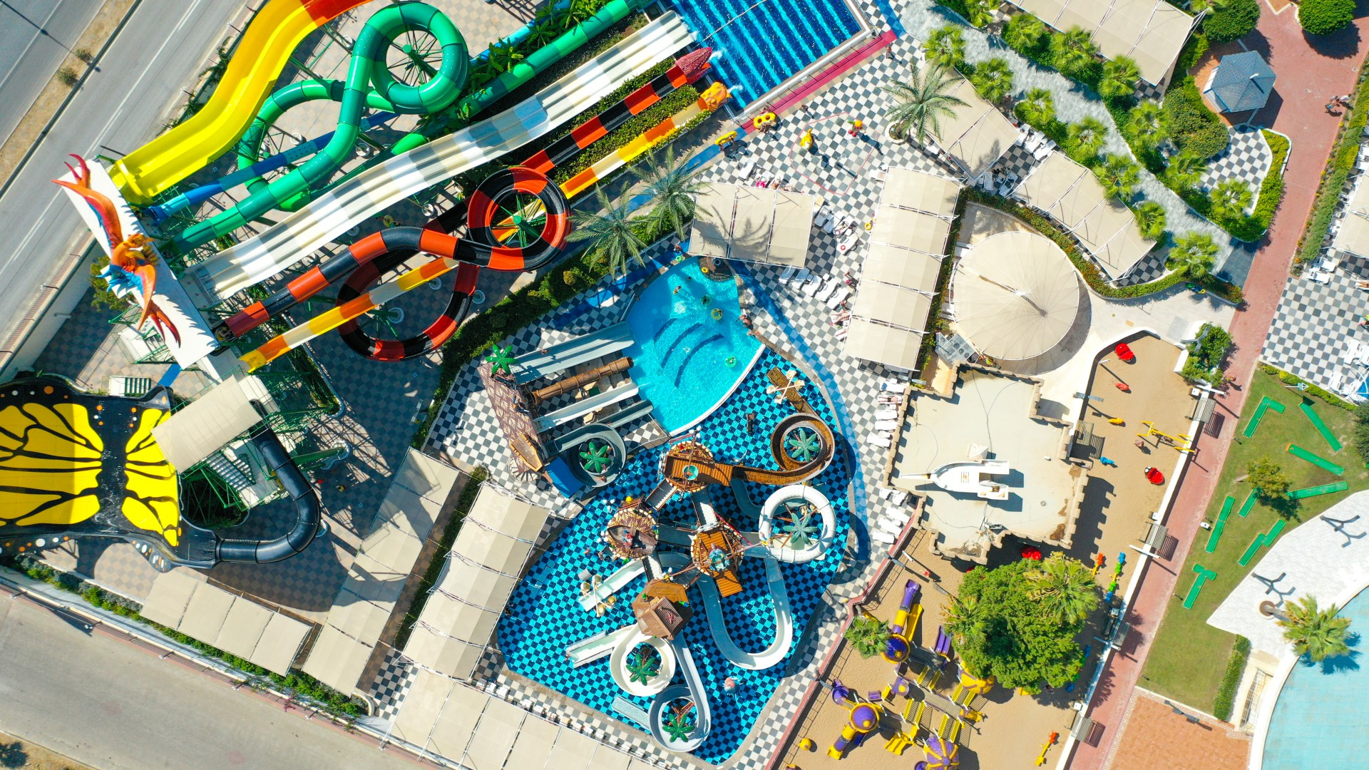 Crystal Admiral Resort Suites Spa